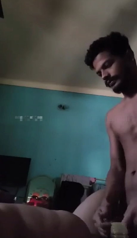 Indian wife midnight fucking with husband2