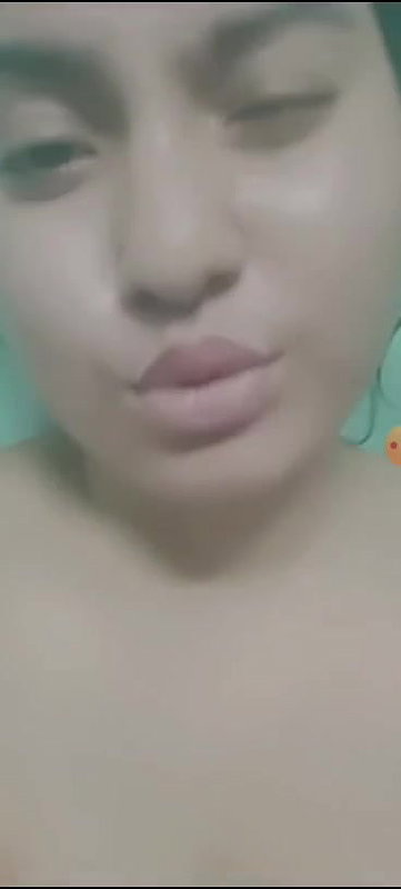 Beautiful gf Showing her big tits on call to her boyfriend 2