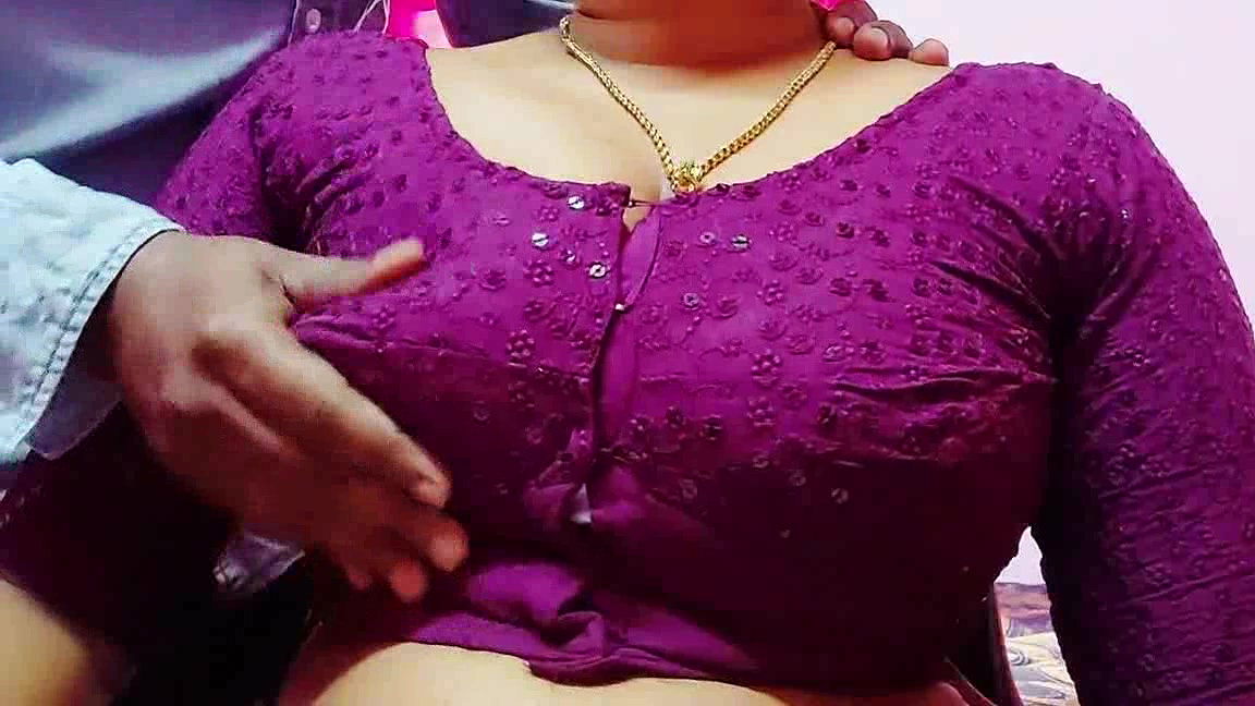 Tamil Aunty Boobs Massage with a Guy 2