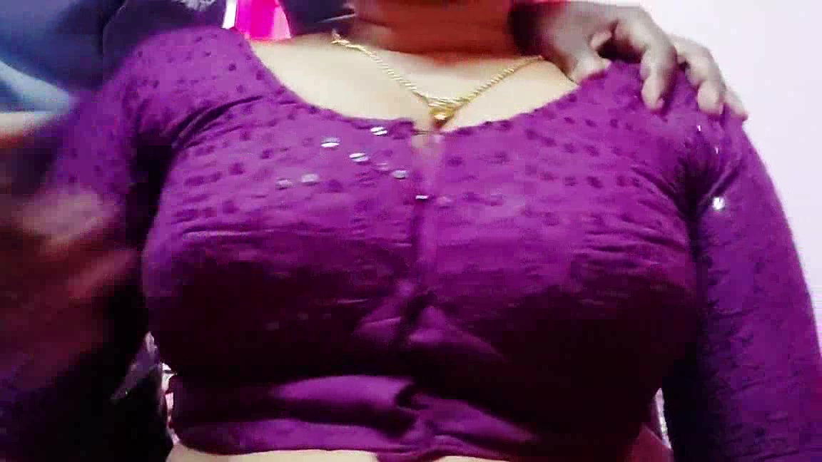 Tamil Aunty Boobs Massage with a Guy 2