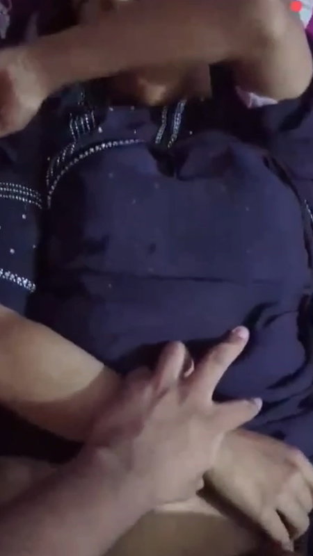 Desi cute girl midnight fucking with boyfriend 2