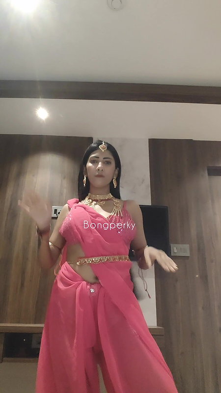 HOT BHABHI STRIP FOR SINGLE MEN TO LUST DURING KARWACHAUTH 2