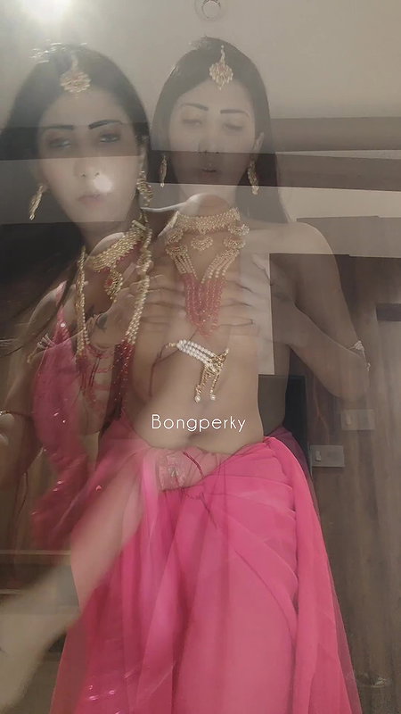 HOT BHABHI STRIP FOR SINGLE MEN TO LUST DURING KARWACHAUTH 2