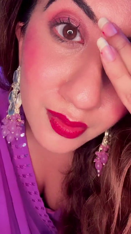Chandini sexy bid deep navel hole in violet dress 2