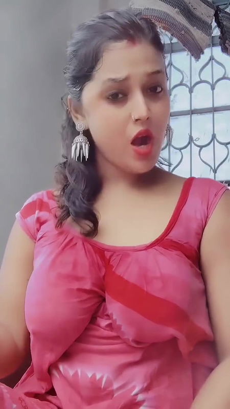 hot girl in red dress with big boobs making reel 2