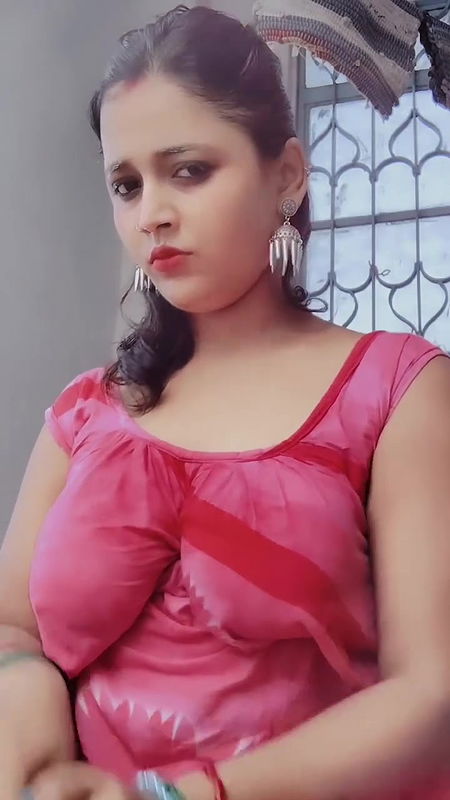 hot girl in red dress with big boobs making reel 2