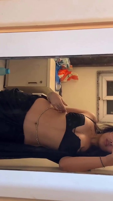 SAMRUDHI NAGPAL TOO EROTIC SEXY WAIST STUNNING TEASE UUFFF 2