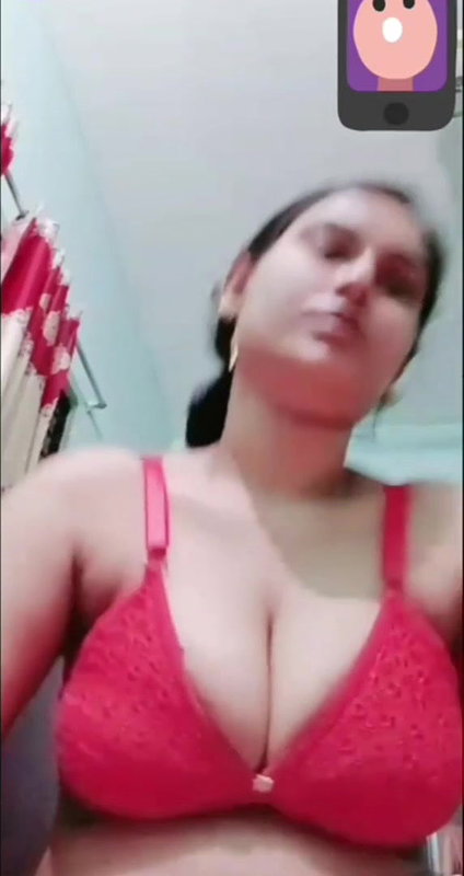 Horny babe fingering in vc 2