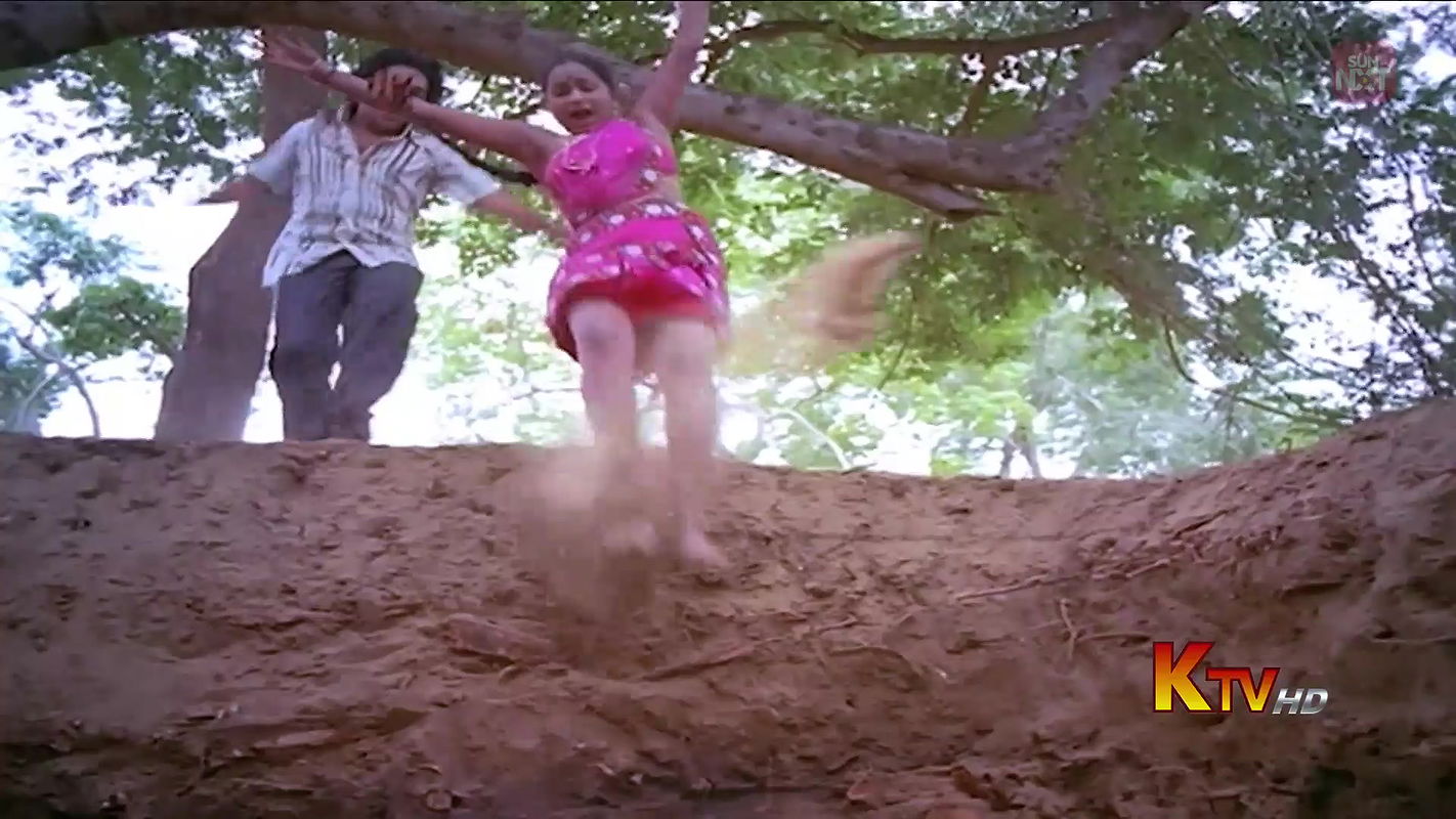 Kumari Pennin Ullathile – Compilation Radhika Sarathkumar KTV HD WebDL 2