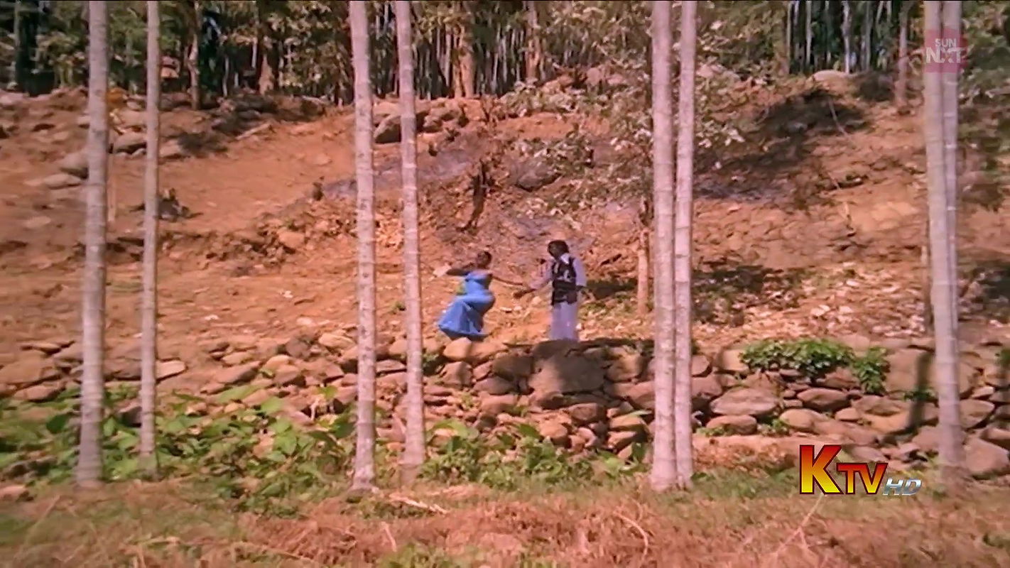 Kumari Pennin Ullathile – Song (Radhika Sarathkumar) KTV HD WebDL 2