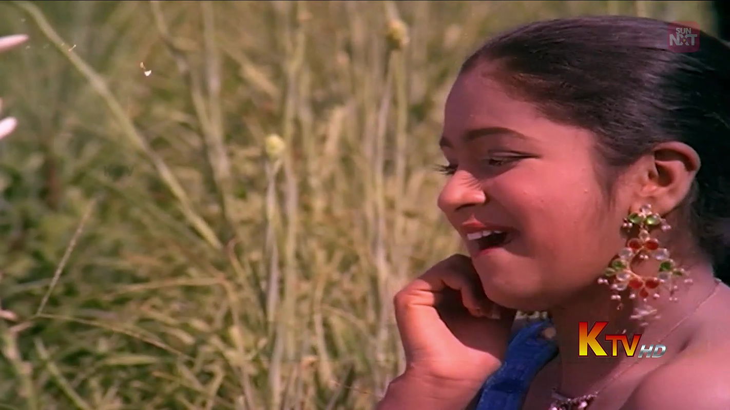 Kumari Pennin Ullathile – Song (Radhika Sarathkumar) KTV HD WebDL 2