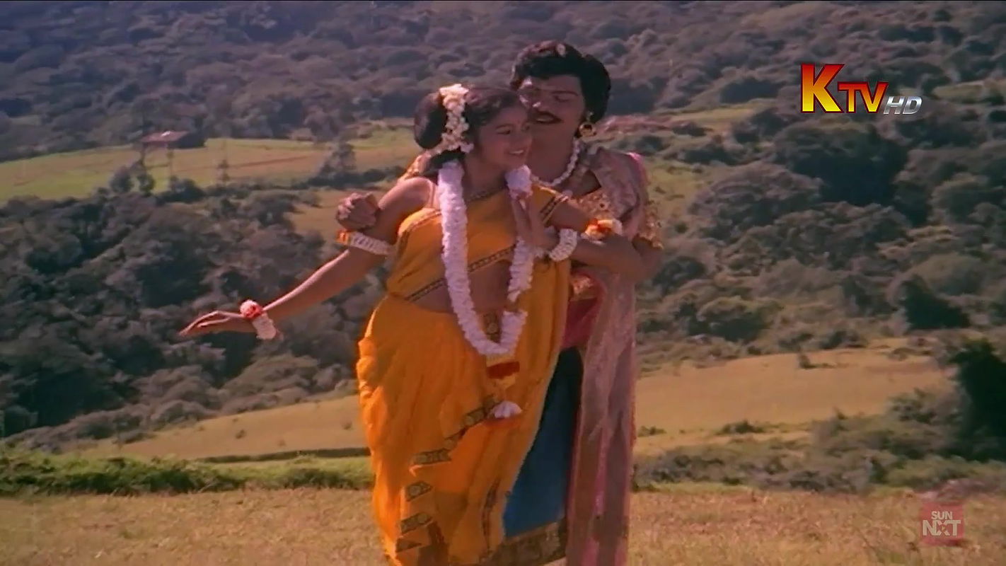 Kumari Pennin Ullathile – Vaan Megame (Radhika Sarathkumar) KTV HD WebDL 2