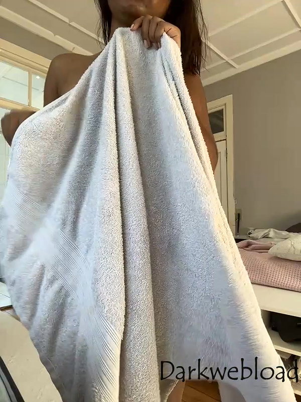 indian_mia786_bathing show 2