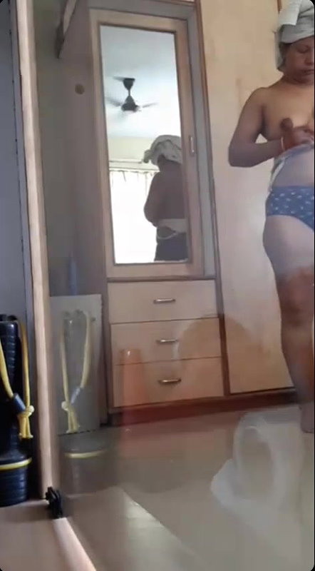 Sexy Milf Mom Nude Captured By Son After Bath 2