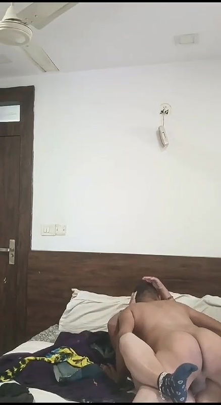 Milf Bhabhi Fucking Different Positions With Lover In Hotel 2