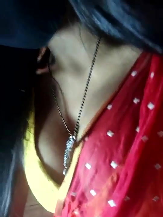 Desi Indian bhabhi boob show 2