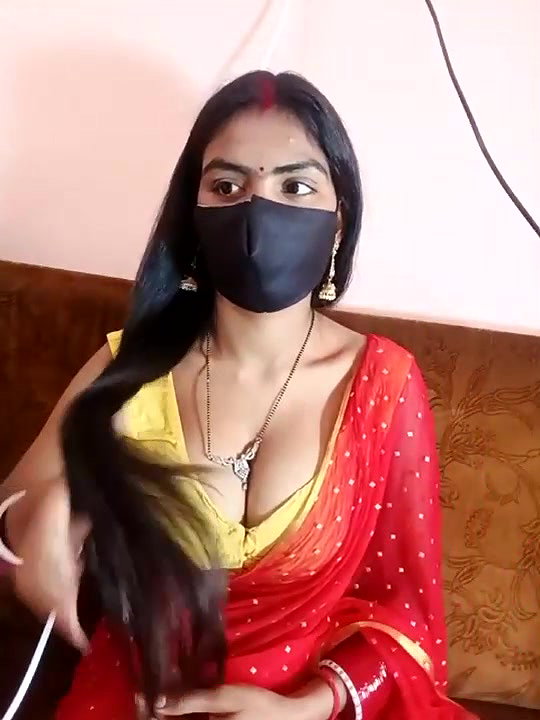 Desi Indian bhabhi boob show 2