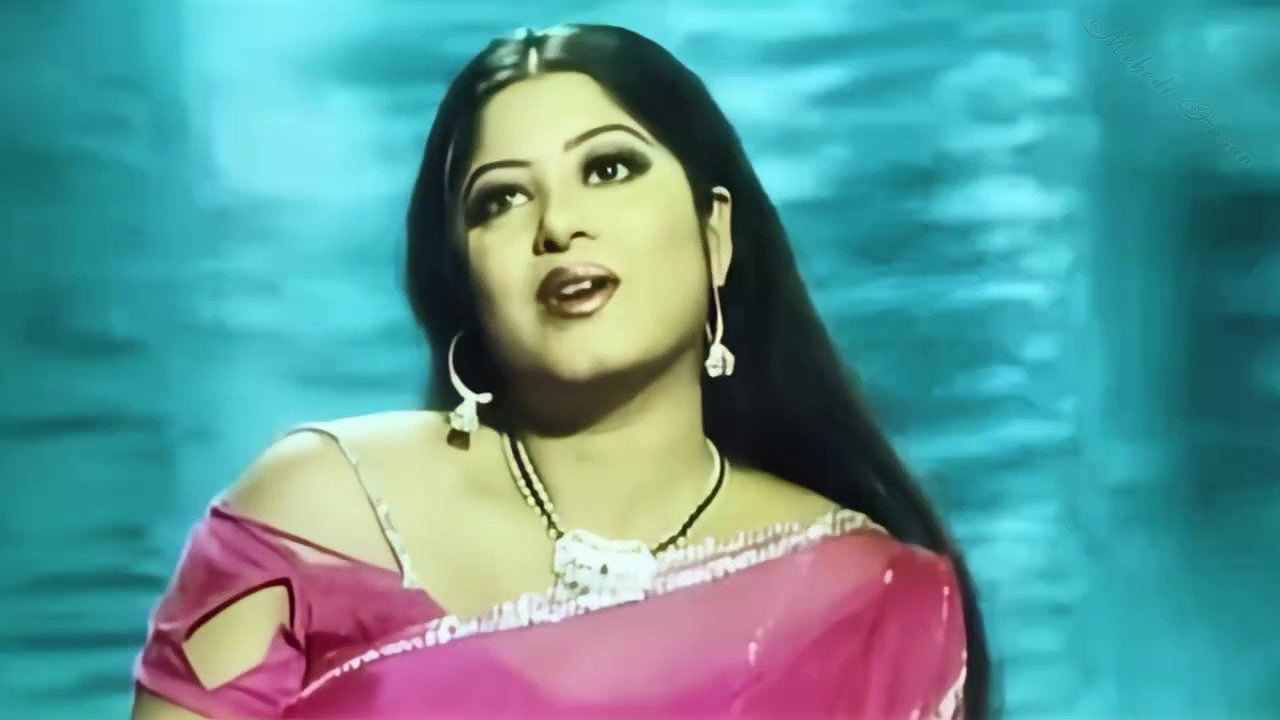 Mousumi Hot Song Oneke Bachte Chay With Manna 4K Upscaled 2