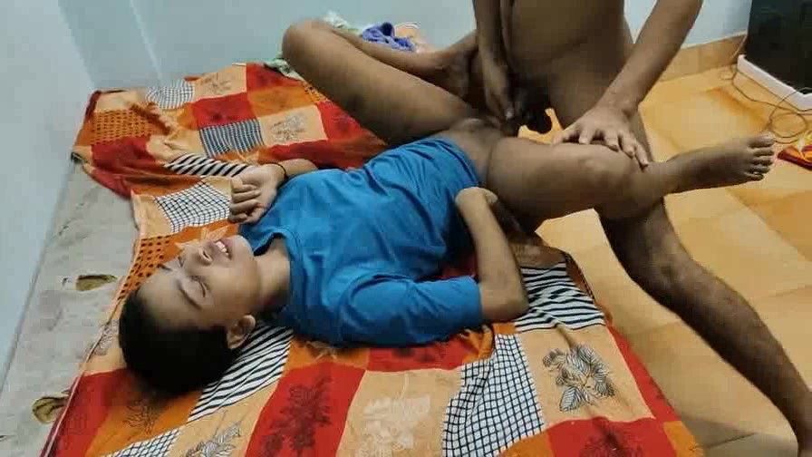 GF Fucked Lover at Home 2