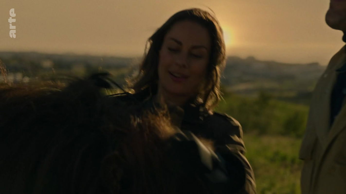 Vivian Olafsdottir – Reykjavik 112 S01E01 (2025) HD 1080p 2