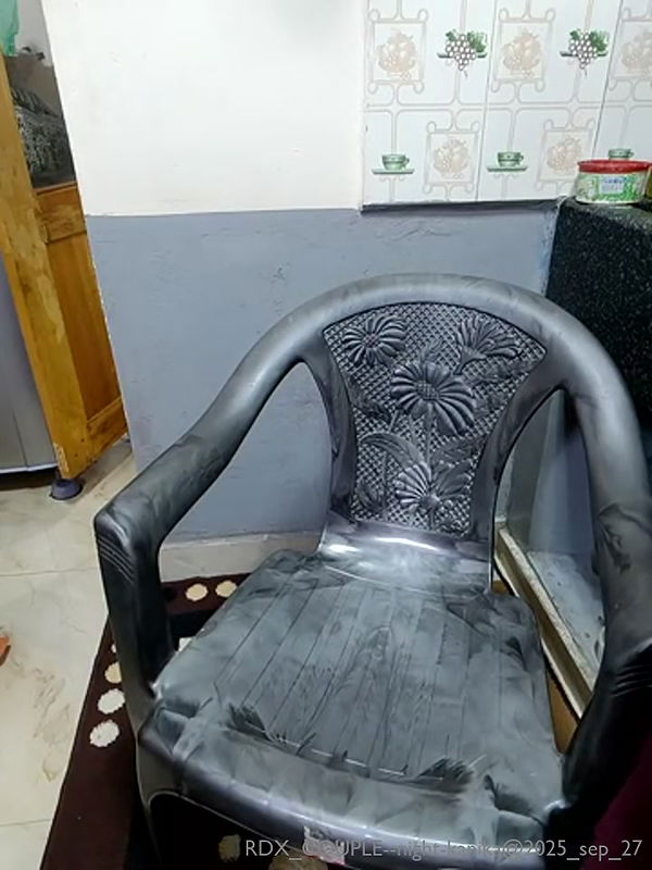 RDX_COUPLE__night_kanika_pussy show and licked by her partner 2