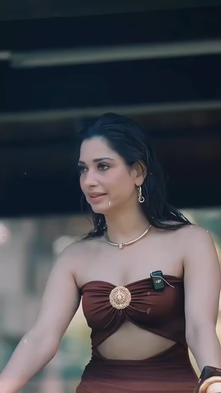 STUNNING TEMPTRESS MILKY TAMMANAH SEDUCTIVE SHOOT HQ VIDEOS 4