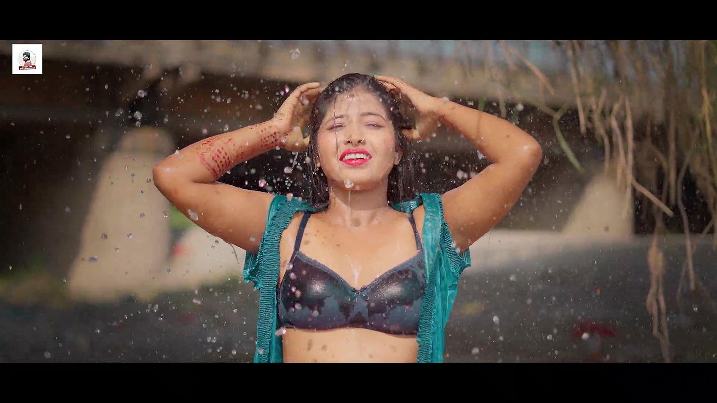 VERY HOT – Cute girl boobs grabbed & navel kissed, super hot show in bra & panty 4