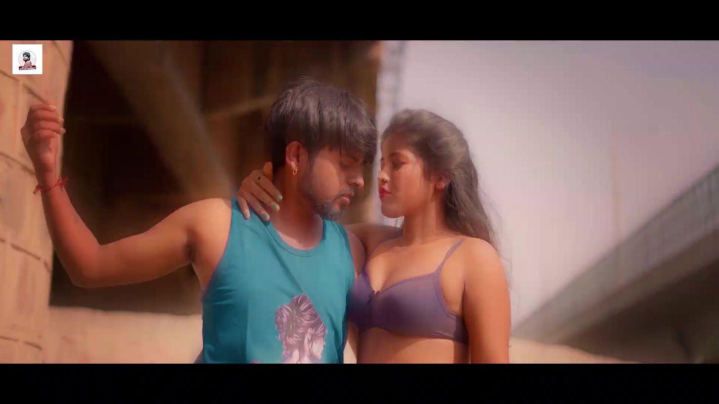 VERY HOT – Cute girl boobs grabbed & navel kissed, super hot show in bra & panty 4