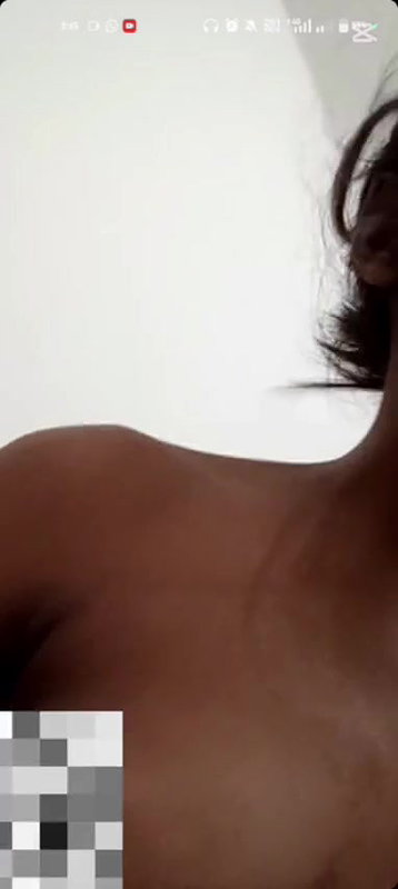 Cute teen girlfriend seduce with her expression 2