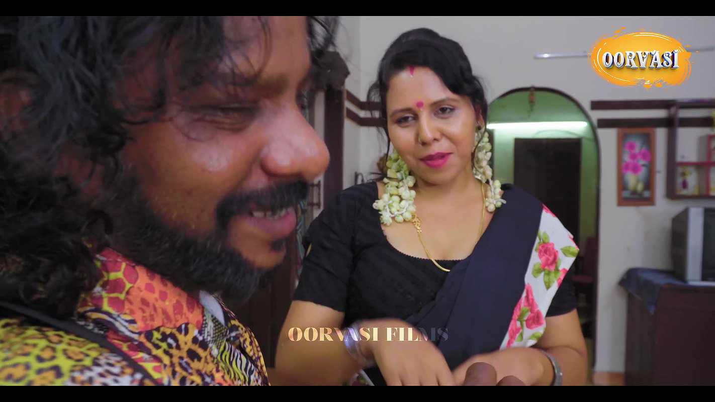 Angel Aunty Tempted By Hubby Friend Waist Grab Romance Scenes 4K – Valli2