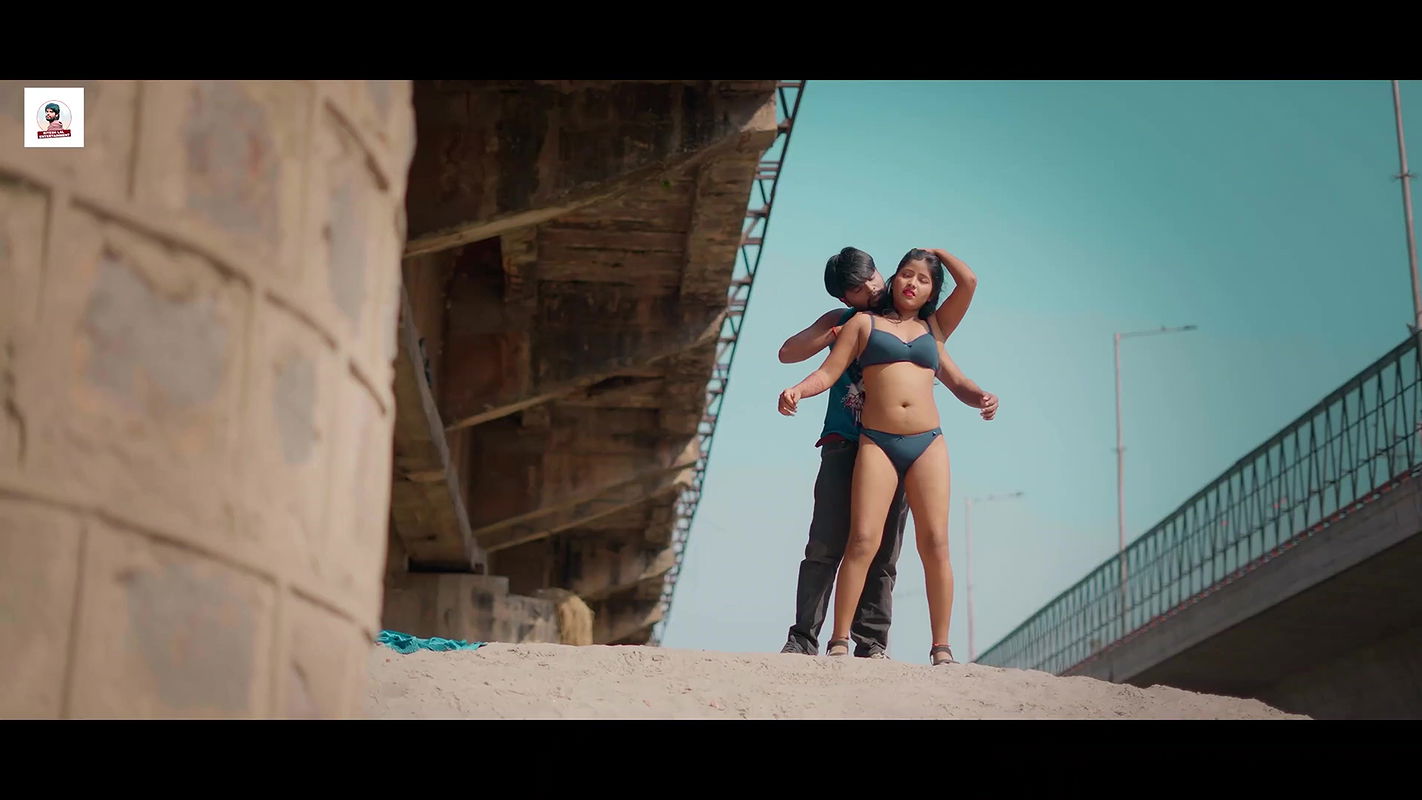 VERY HOT – Cute girl boobs grabbed & navel kissed, super hot show in bra & panty 2