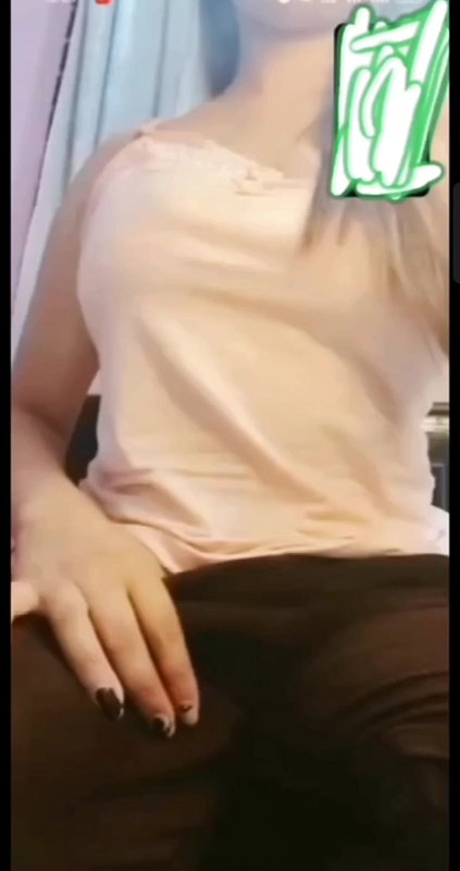 Beautiful Girlfriend Showing Hot Boobs Close-up Pussy 2