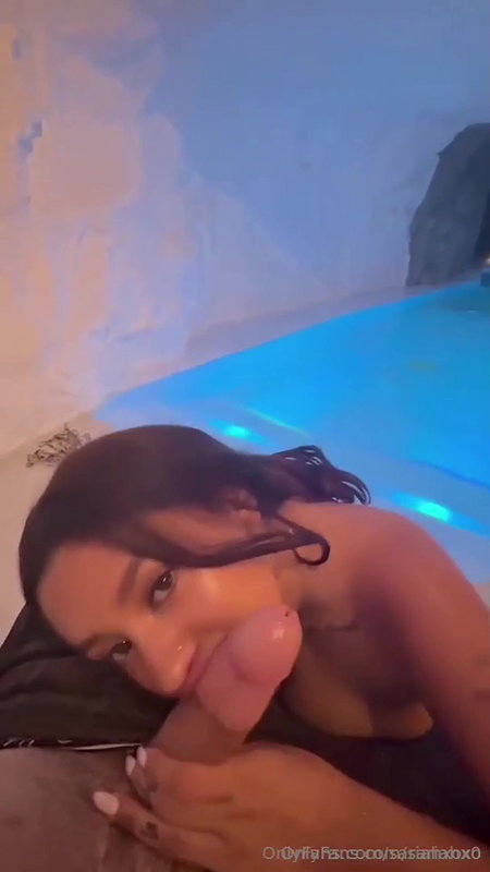 HORNY GF POOLSIDE BJ PLEASURE 2