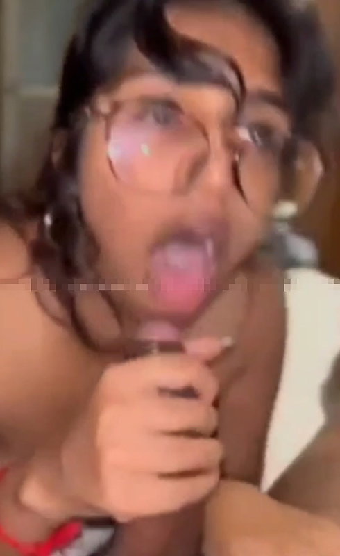 Indian college girl sucking and fucking with boyfriend 2