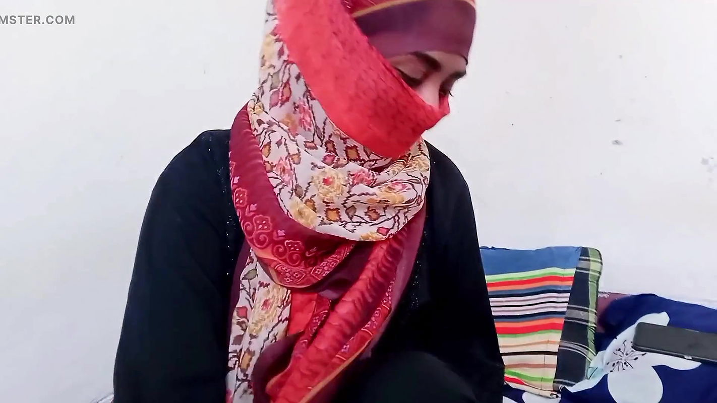 I had a hardcore sex with my student’s father. His father’s cock didn’t fit in my tight pussy.