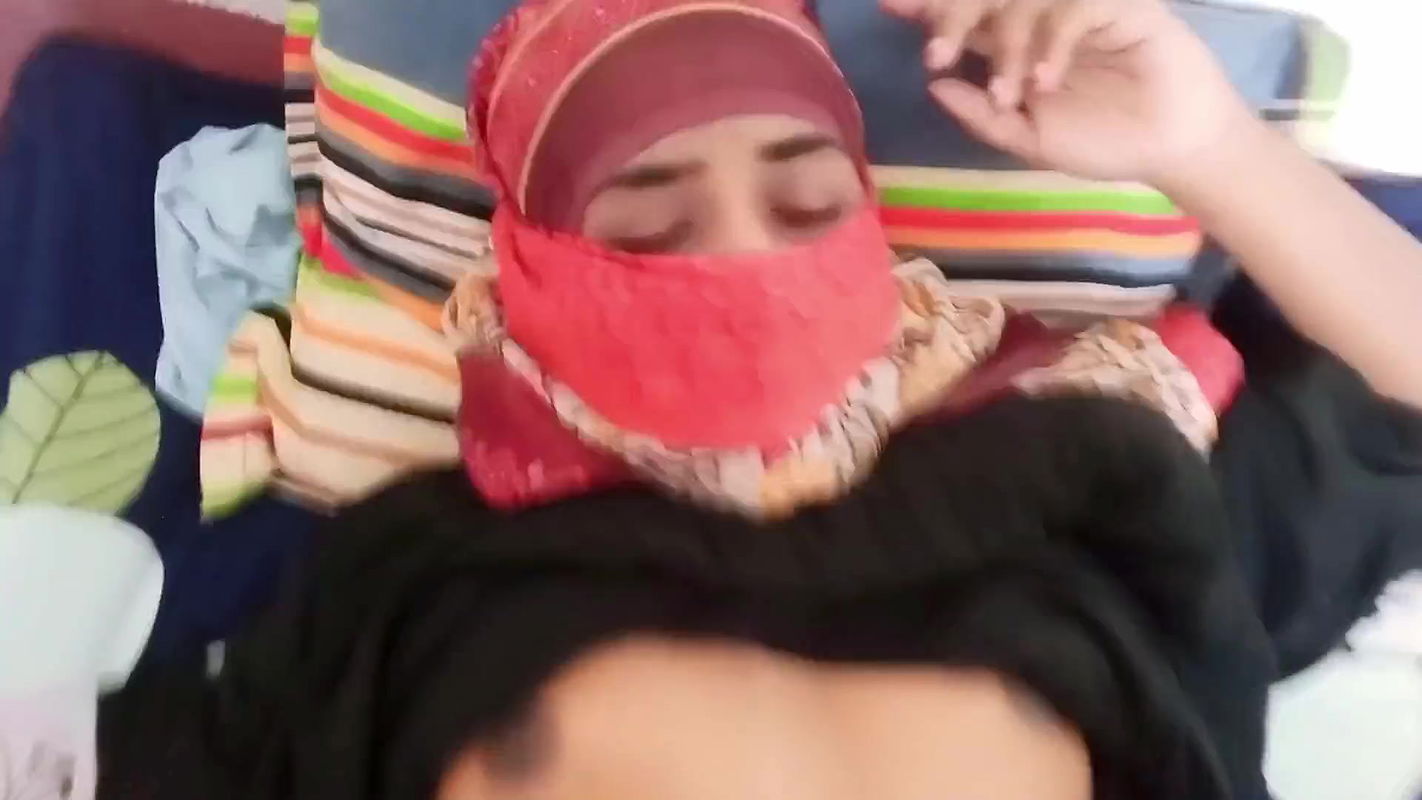 I had a hardcore sex with my student’s father. His father’s cock didn’t fit in my tight pussy.