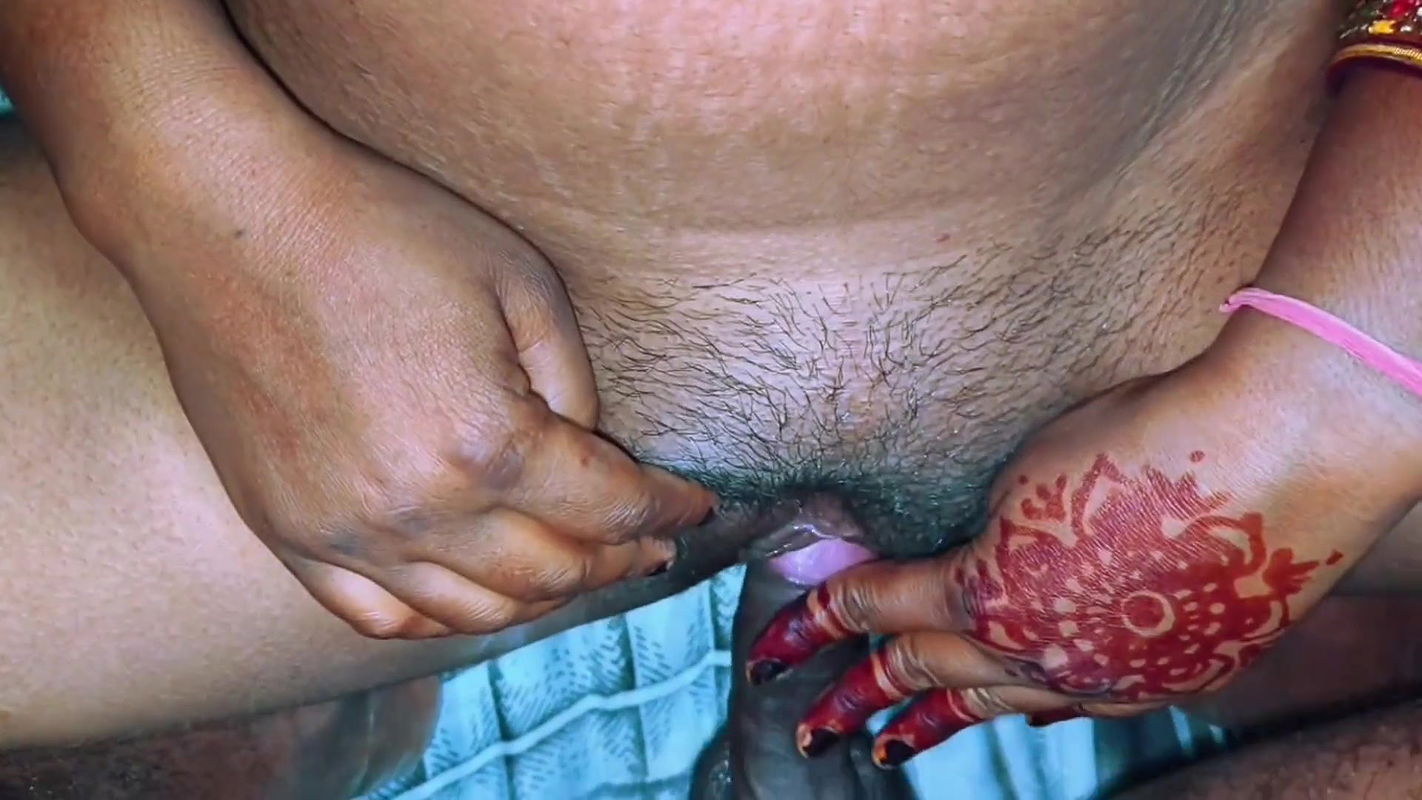 The Stepbrother-in-law Put His Hand in the Smooth Pussy of the Stepsister-in-law and Took Out the Cream. the Stepfather Fucked T