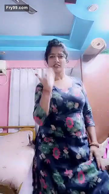 Manju Queen Bhabhi Super Hot Sexy Live