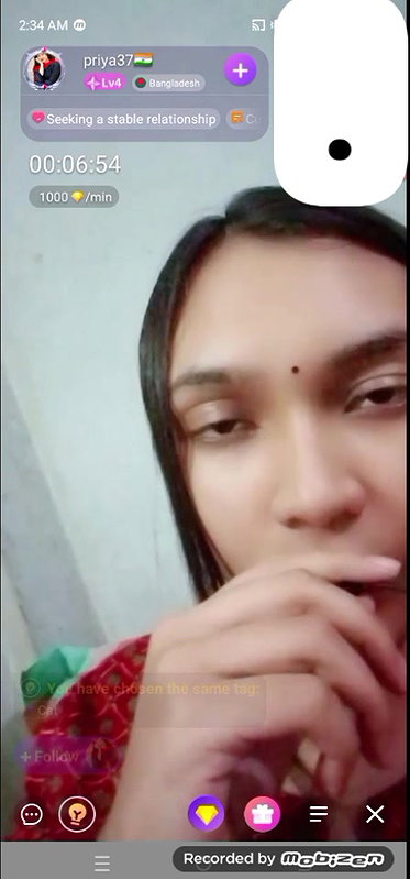priya 37