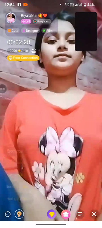 riya aktar