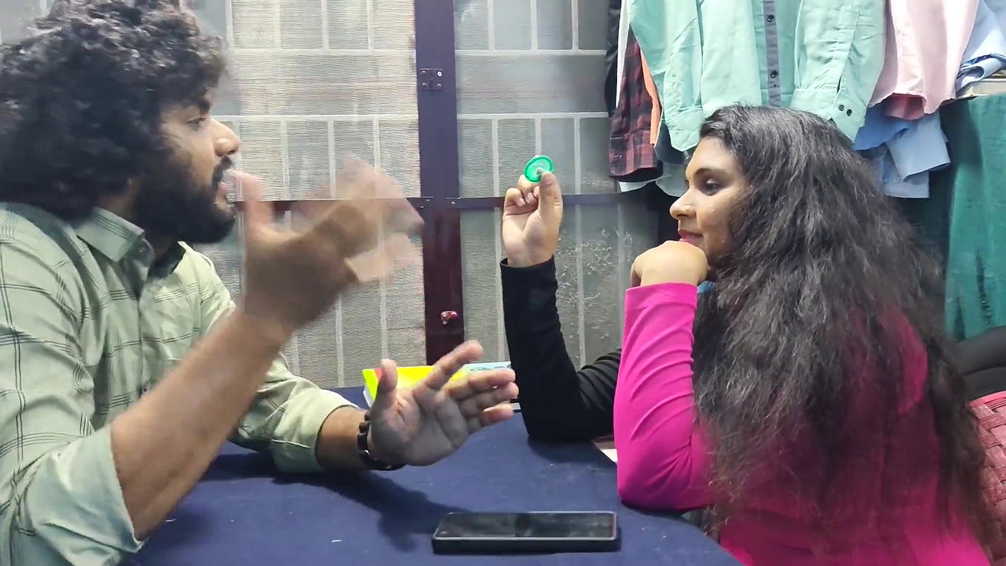 Lady Boss and Male Staff Hot Fuck in Office Room to Convincing Boss