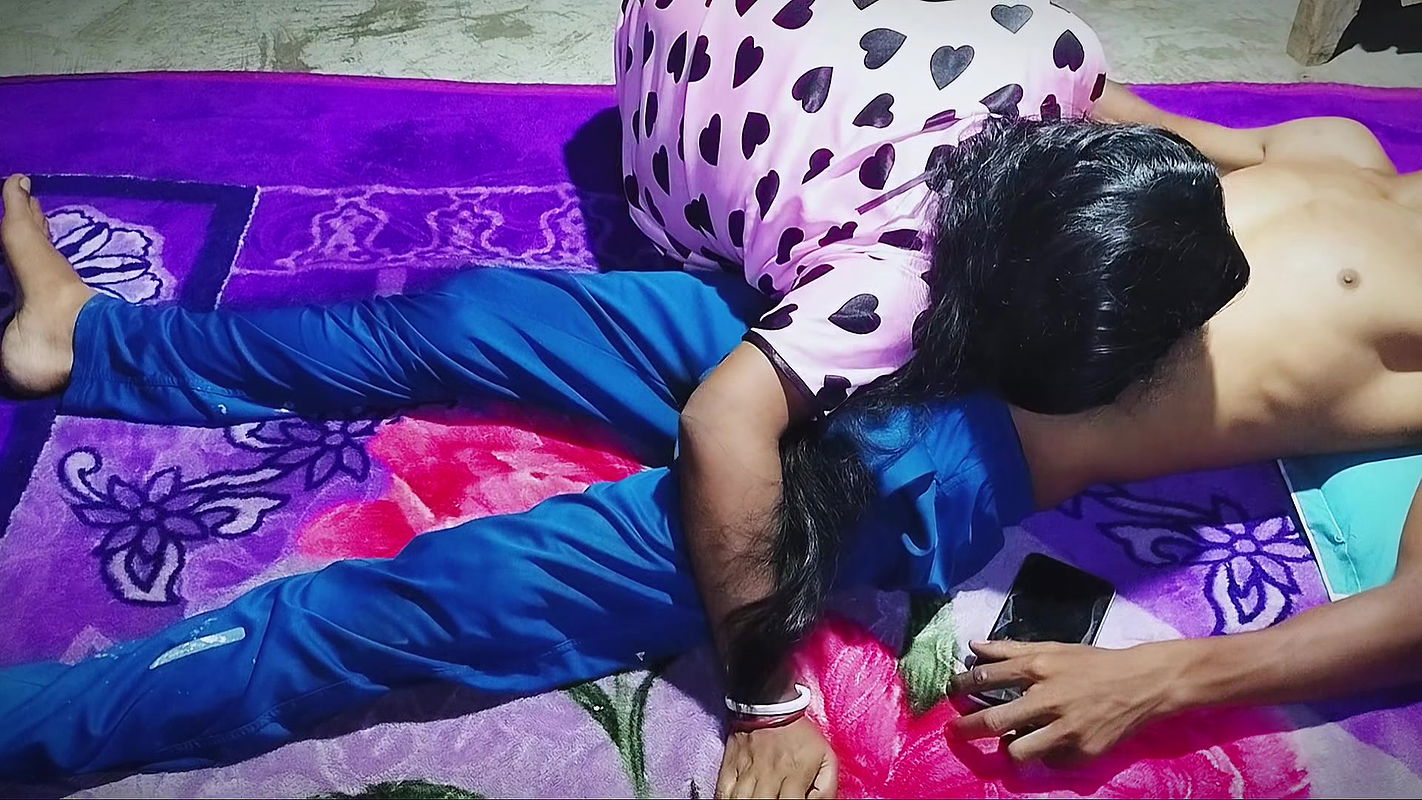 Bohot dino bad firse pela mamoni babio dekhi hurd sex in indian village girl