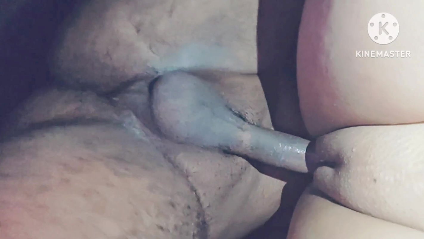 Bhabhi took it in the ass for the first time