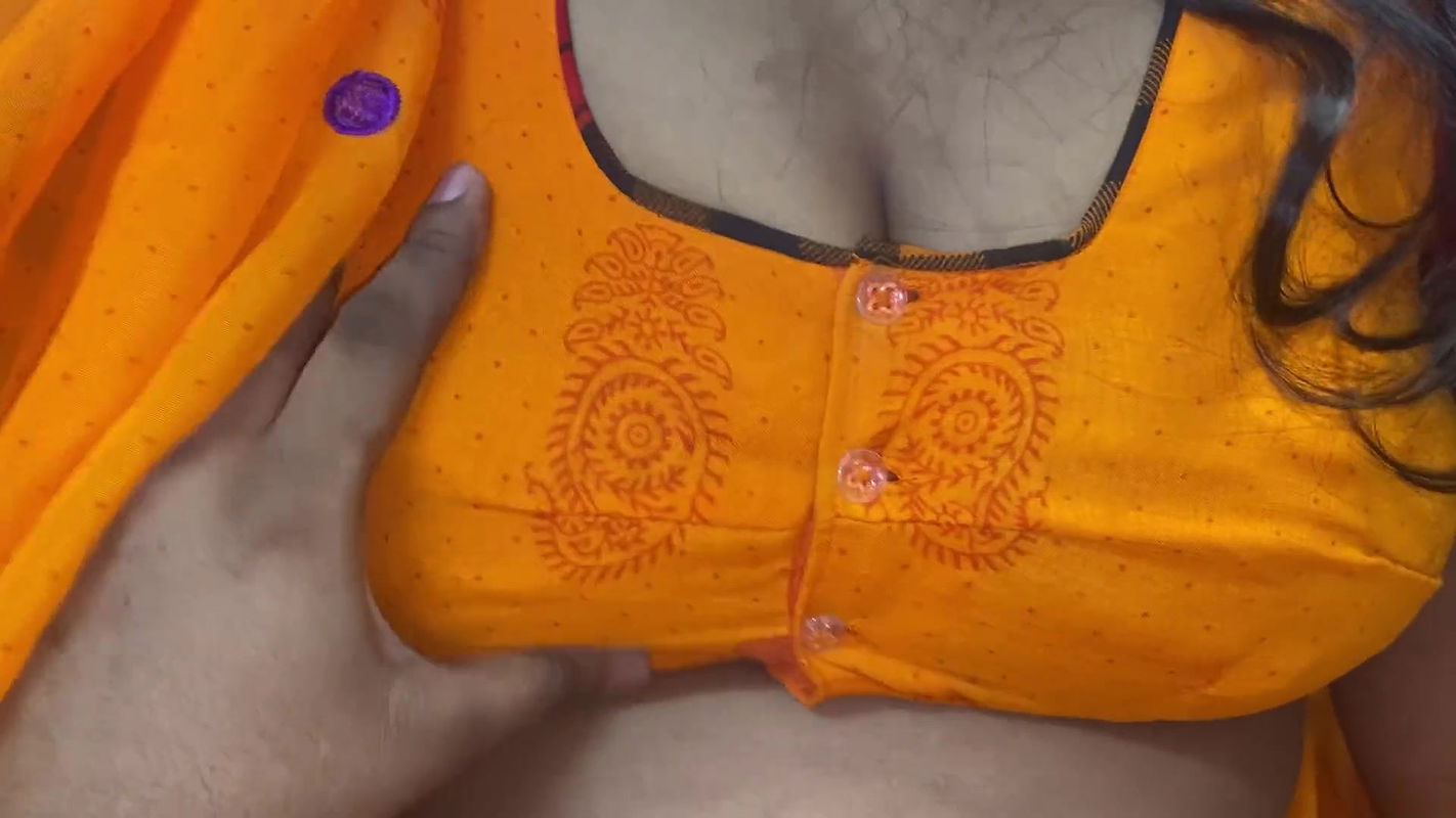 Bhabhi Ko Devar Ne Kitchen Se Bedroom Me Bulakar Choda Viral Hindi Sex Mms Hindi Voice