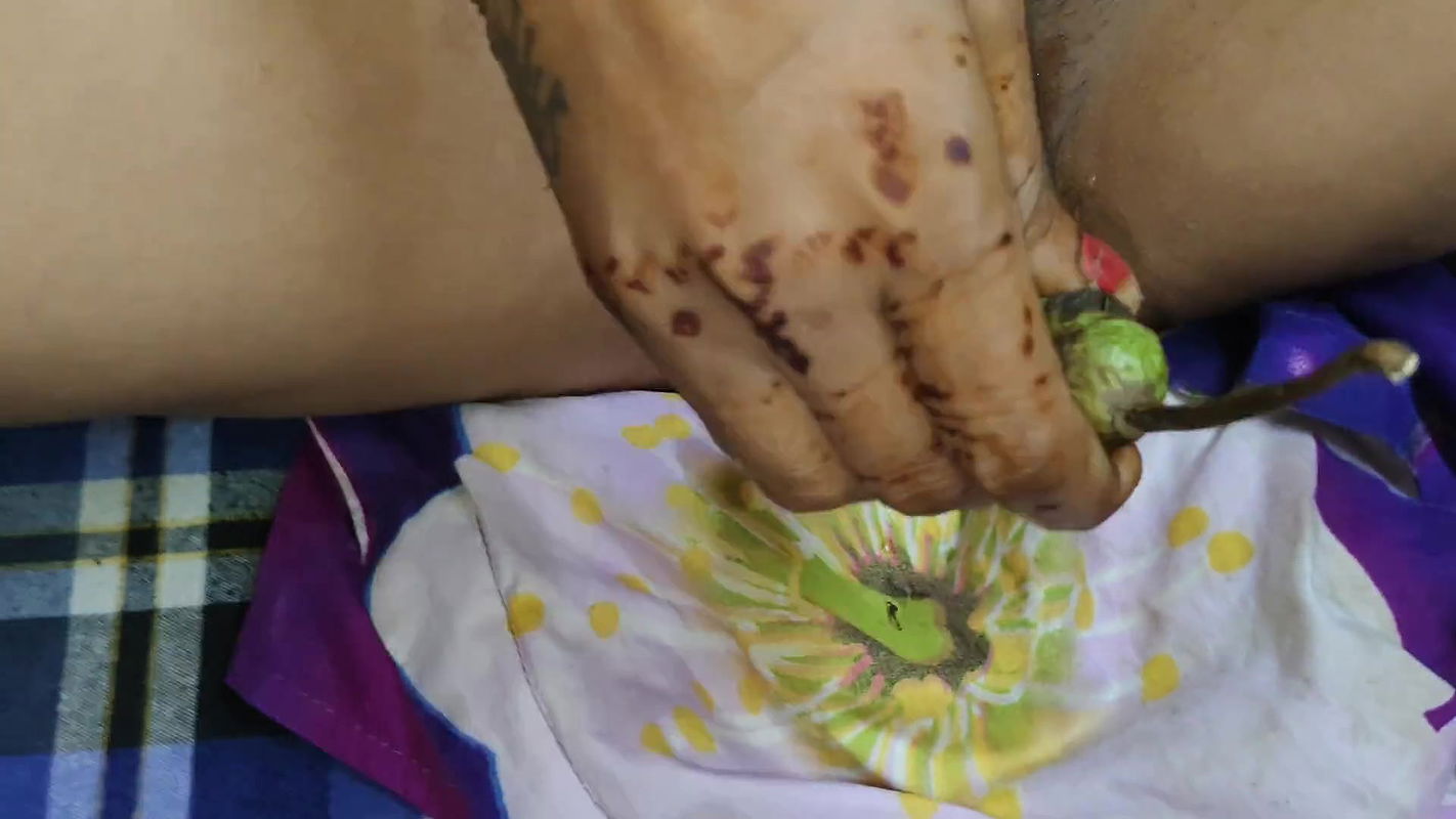 Aap Ki Pyari Bhabi Madu Muthi Mar Ka Chut Sa Pani Nelal Deya