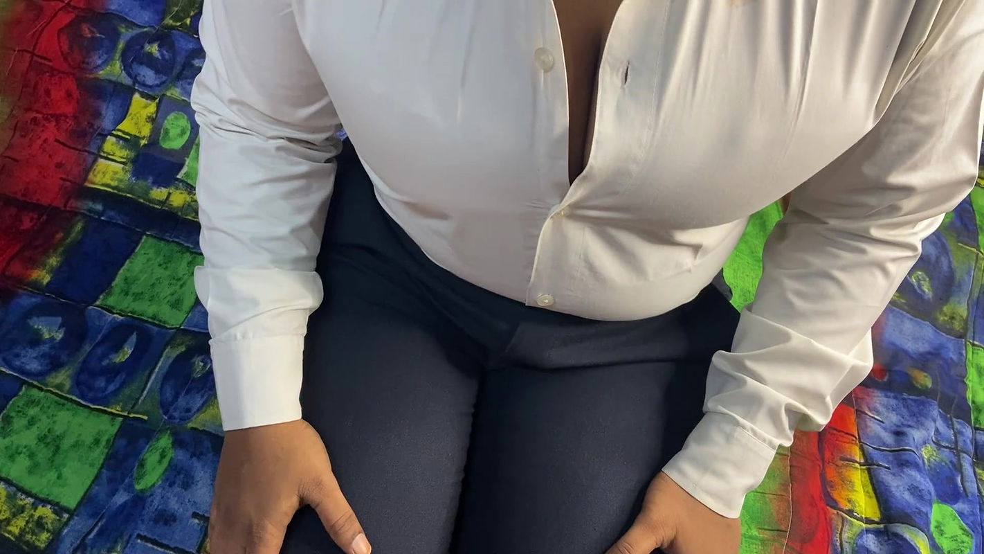 After arranging the marriage of the daughter-in-law, I called her home and fucked her with Hindi audio