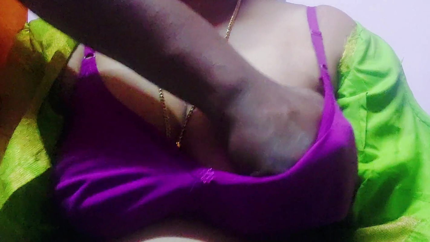 Big boobs horny bhabhi gave sexual pleasure to her husband