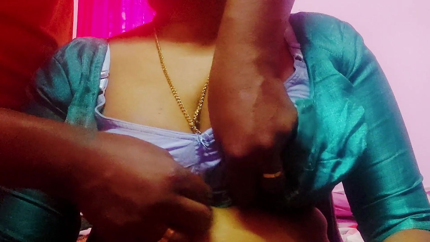 Brother-in-law had sex with Bhabhi alone sex