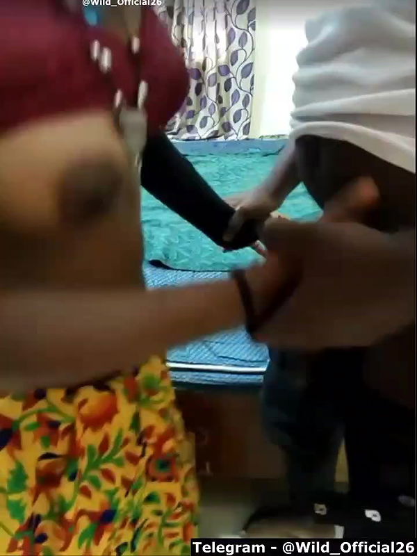 Chennai-couples-stripchat-ticket-show