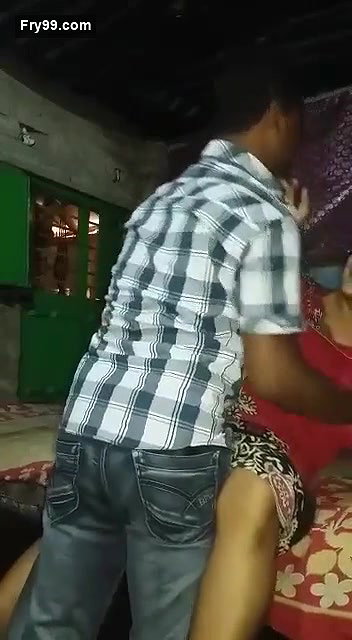 Chubby Bhabhi Having Affair with Husband friend